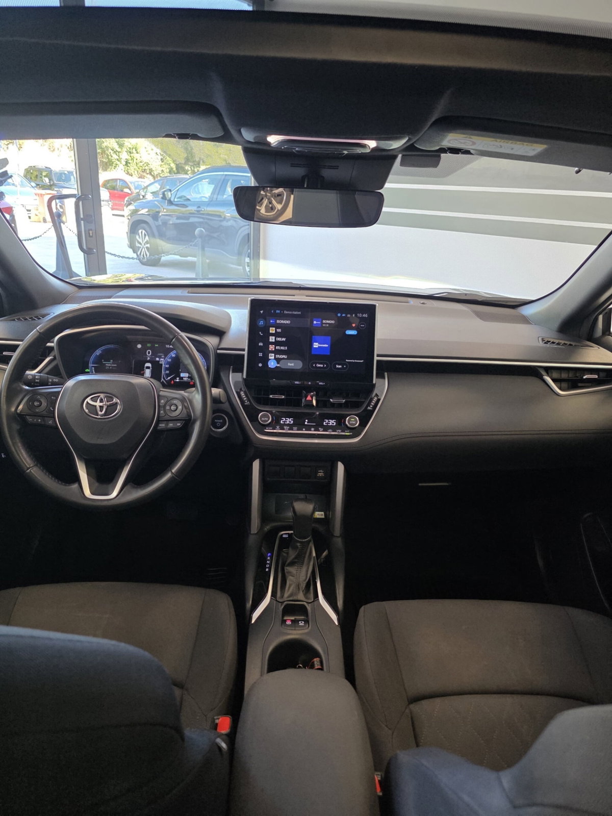 Toyota Corolla Cross Hybrid 1.8h Trend 2wd 140cv e-cvt (17)