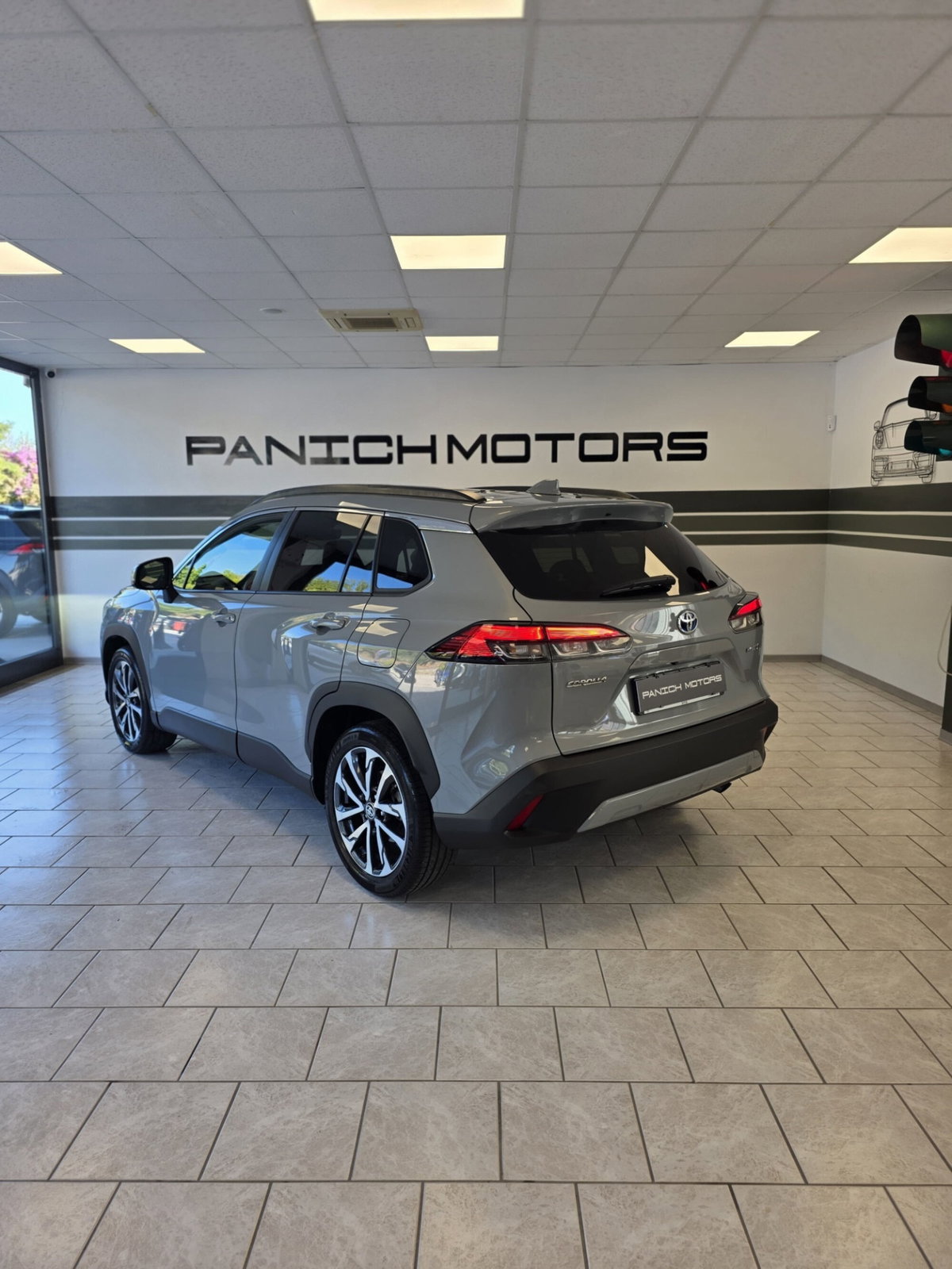 Toyota Corolla Cross Hybrid 1.8h Trend 2wd 140cv e-cvt (4)