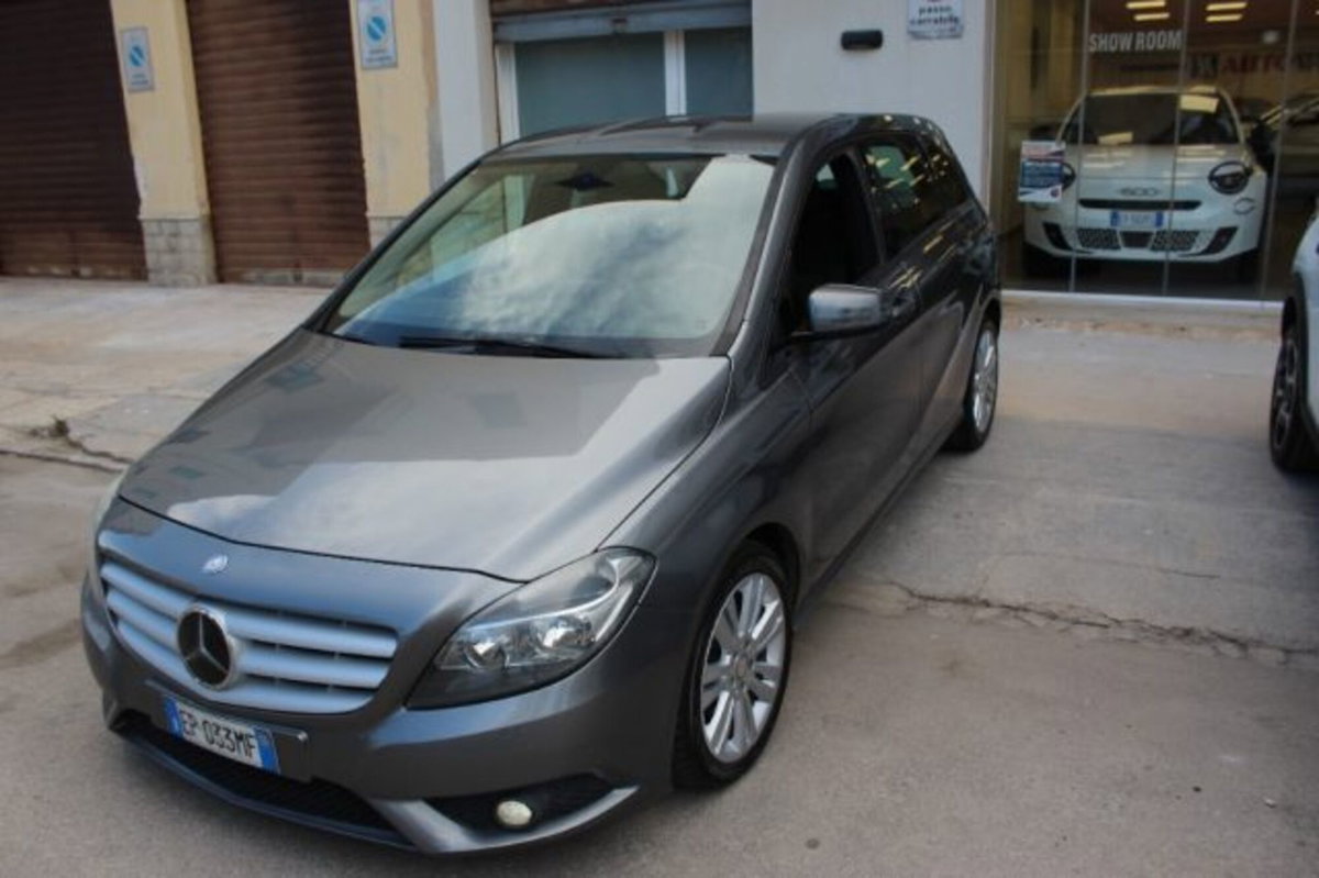 Mercedes-Benz Classe B 180 CDI Executive (2)