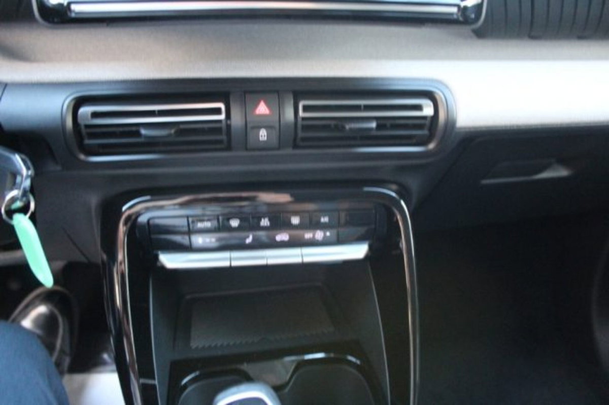 Citroen C3 Aircross 1.2 puretech turbo Plus 100cv (18)