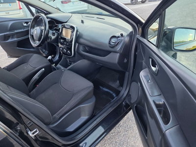 Renault Clio 1.5 dCi 8V 75CV 5 porte Costume National (8)