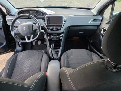 Peugeot 208 82 5p. GPL Allure (13)