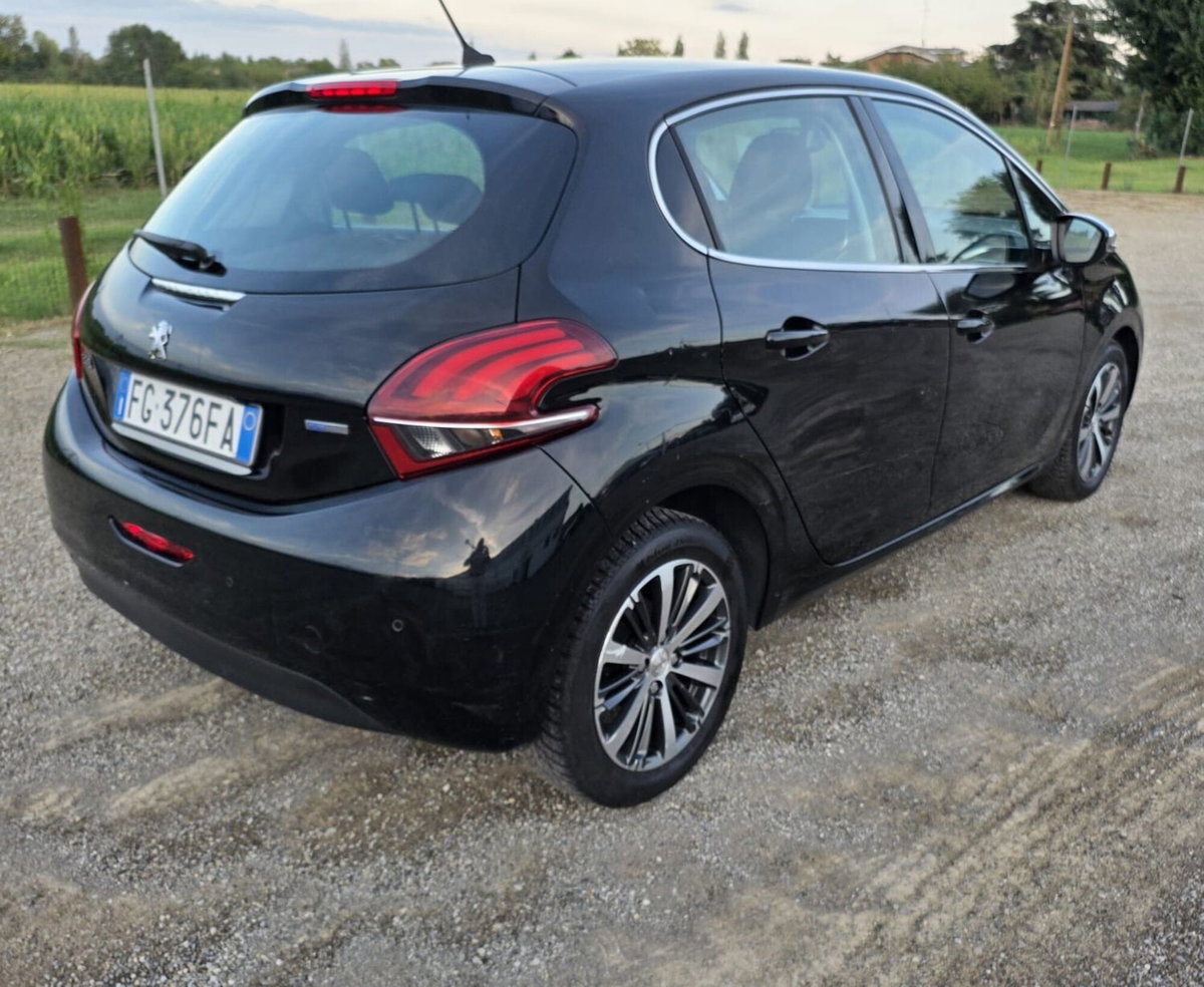 Peugeot 208 82 5p. GPL Allure (17)