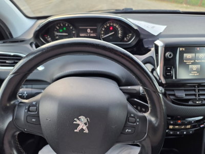 Peugeot 208 82 5p. GPL Allure (18)