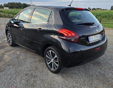 Peugeot 208 82 5p. GPL Allure (4)
