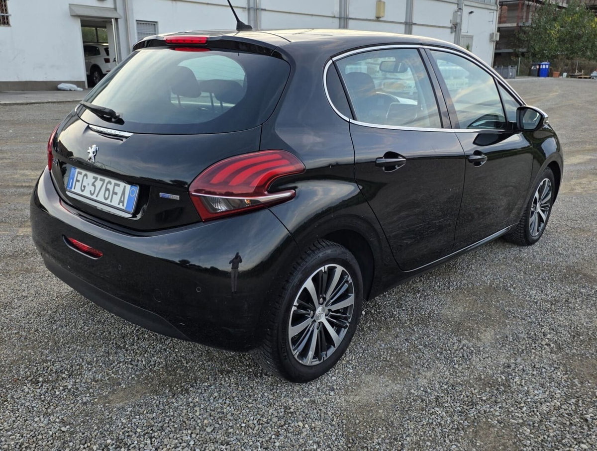 Peugeot 208 82 5p. GPL Allure (5)