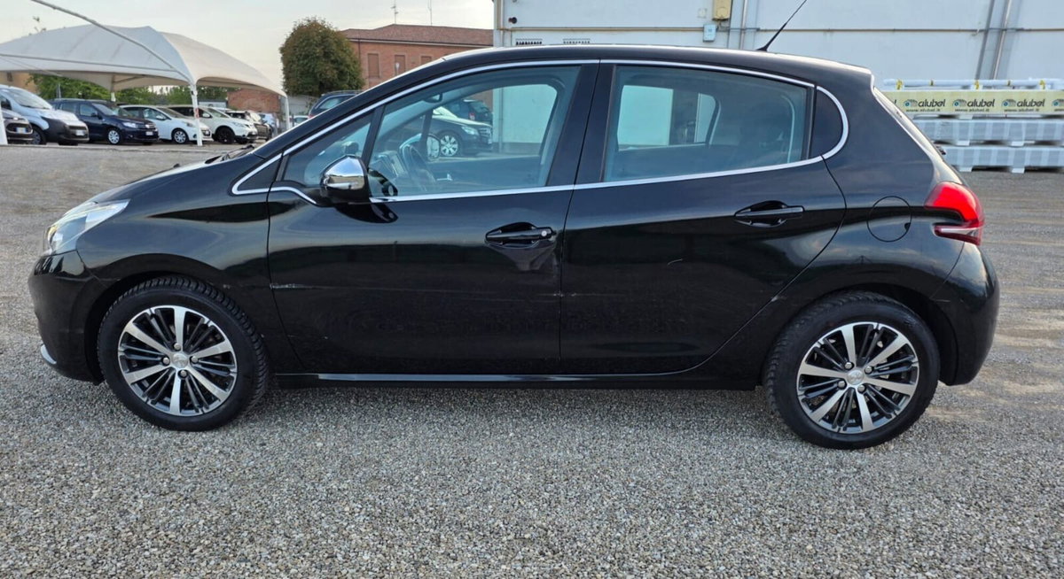 Peugeot 208 82 5p. GPL Allure (6)