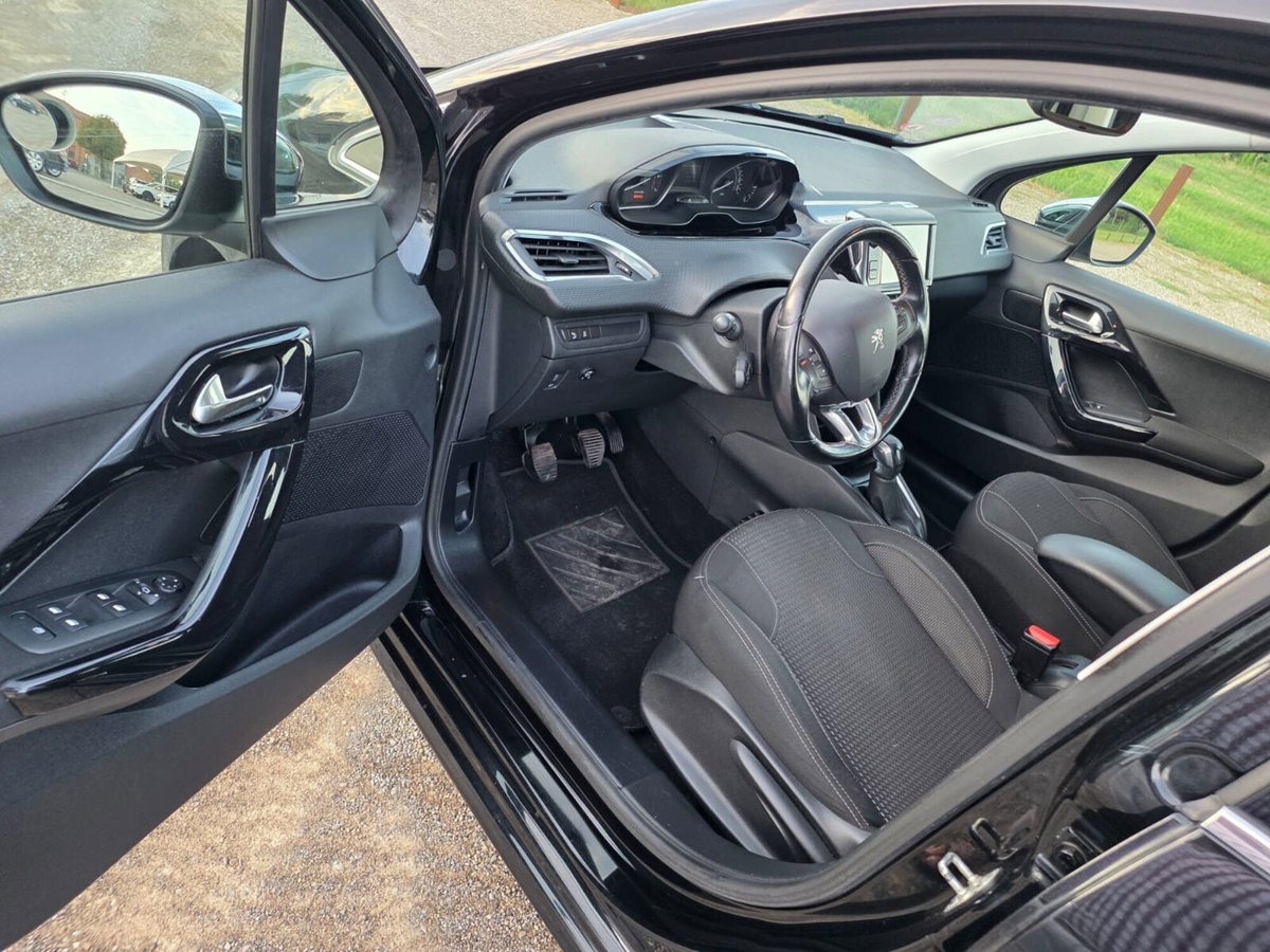 Peugeot 208 82 5p. GPL Allure (8)