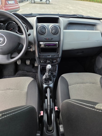 Dacia Duster 1.5 dCi 90CV 4x2 Ambiance (6)