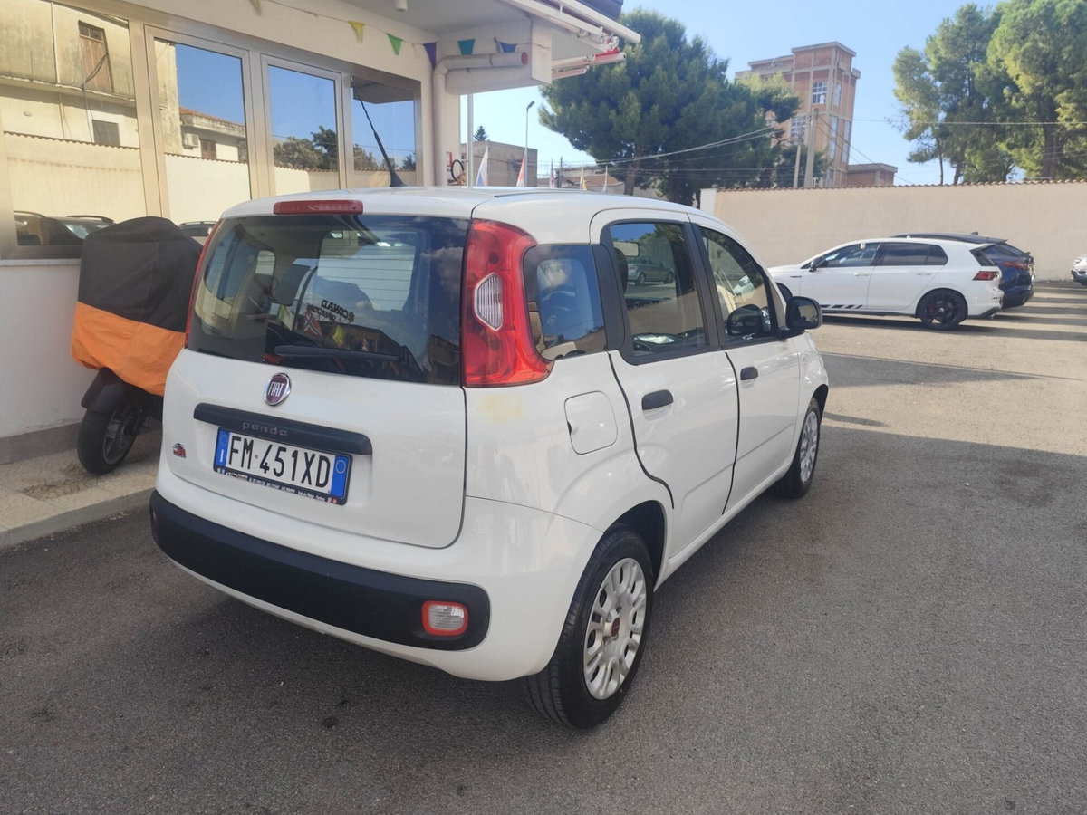 Fiat Panda 1.3 MJT 95 CV S&S Easy (2)