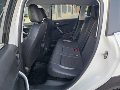 Peugeot 2008 100 Allure (8)