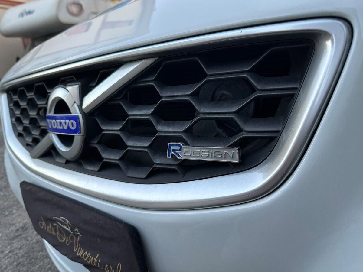 Volvo C30 D2 R-Design (11)