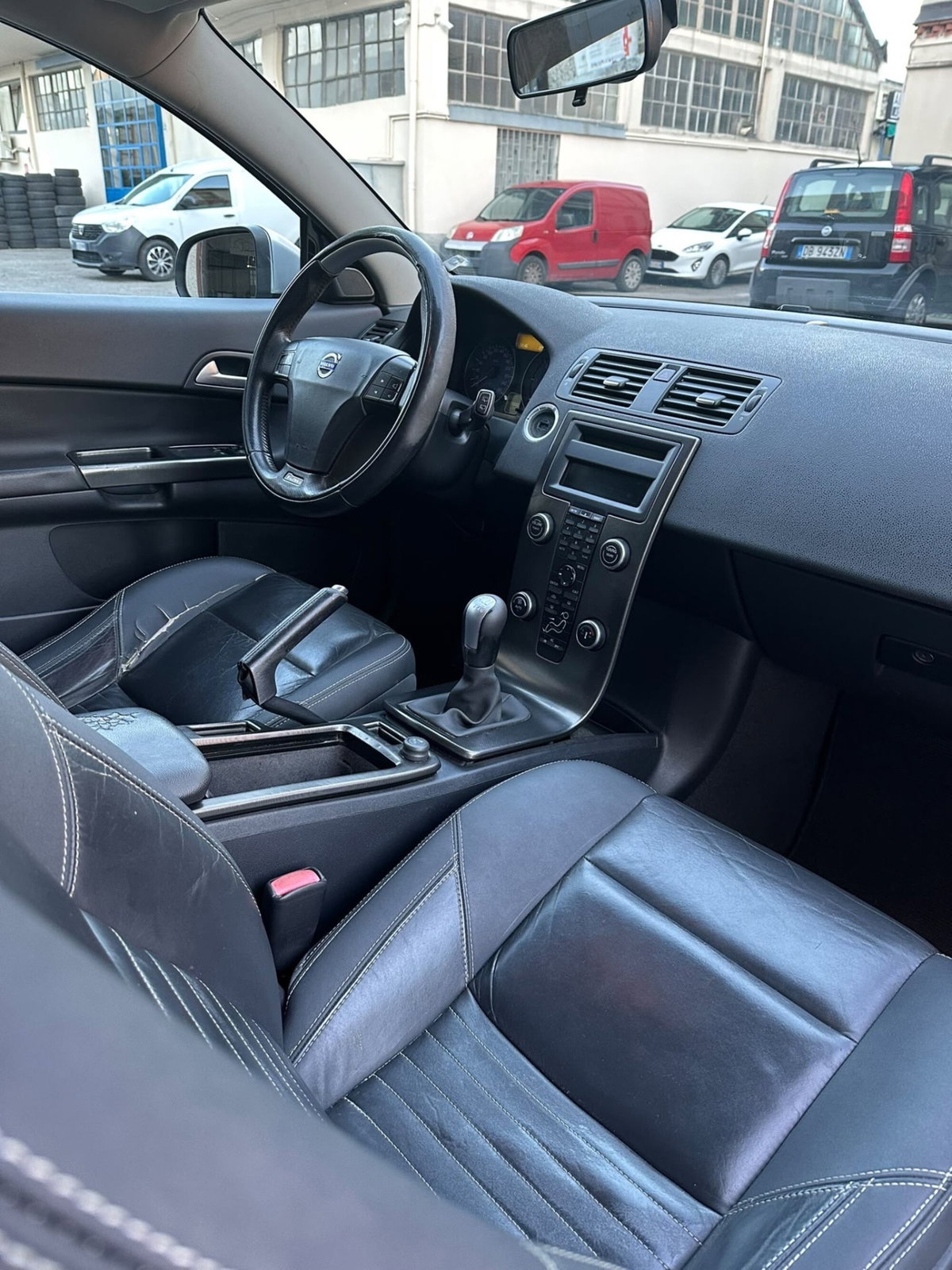 Volvo C30 D2 R-Design (12)