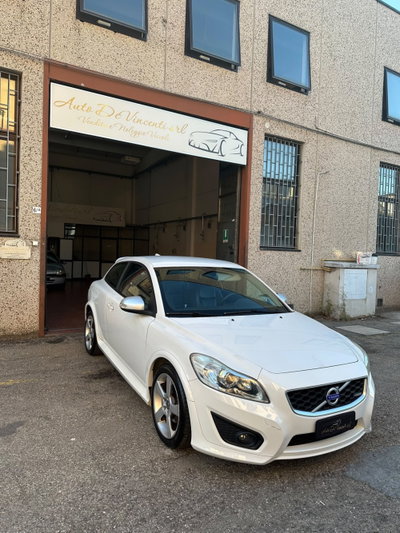 Volvo C30 D2 R-Design (3)