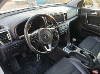 Kia Sportage 1.7 CRDI 2WD Cool (11)