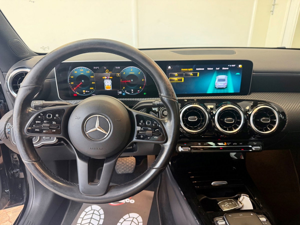 Mercedes-Benz CLA 180 d Automatic Executive (13)