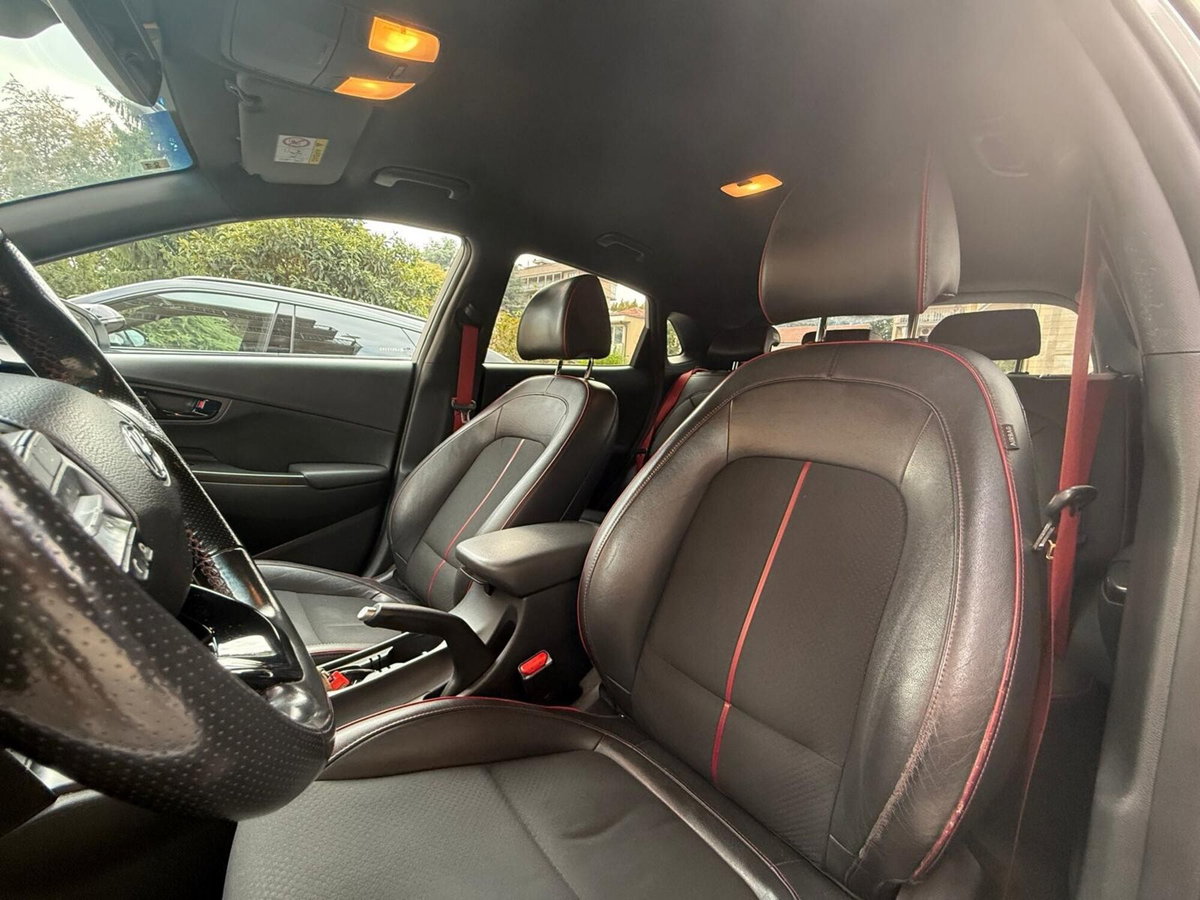 Hyundai Kona 1.6 CRDI 115 CV XPrime (18)