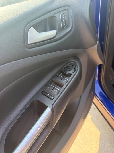Ford Kuga 1.5 EcoBoost 120 CV 2WD (14)