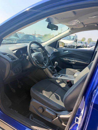 Ford Kuga 1.5 EcoBoost 120 CV 2WD (16)