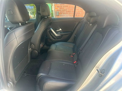Mercedes-Benz Classe A 180 Business (18)