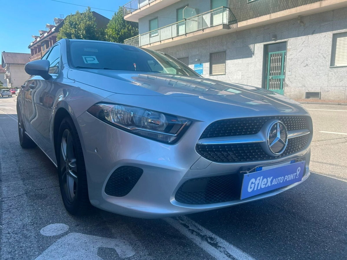 Mercedes-Benz Classe A 180 Business (3)