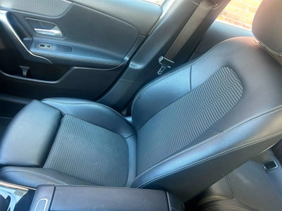 Mercedes-Benz Classe A 180 Business (8)