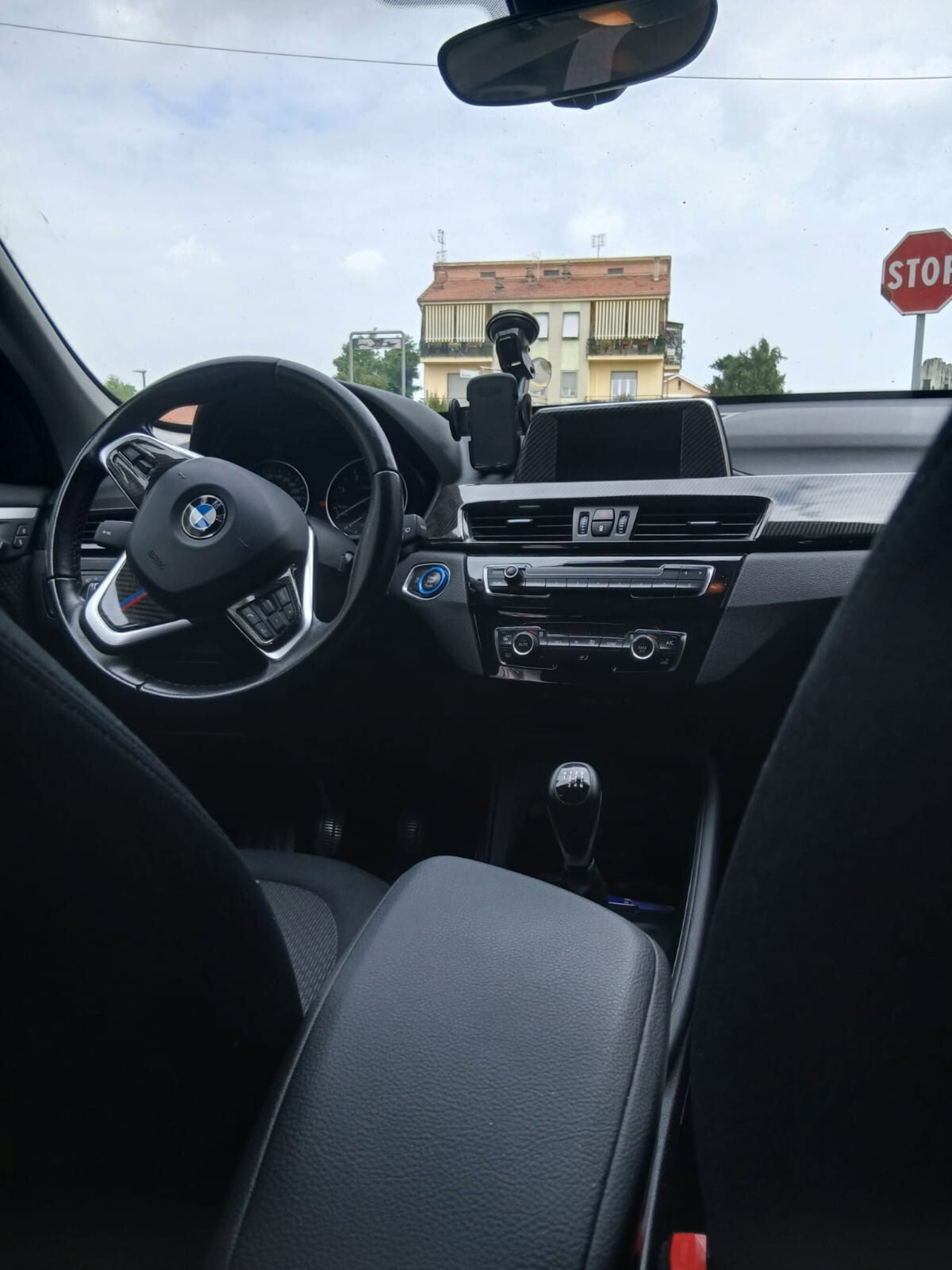 BMW X1 sDrive18d Business (11)