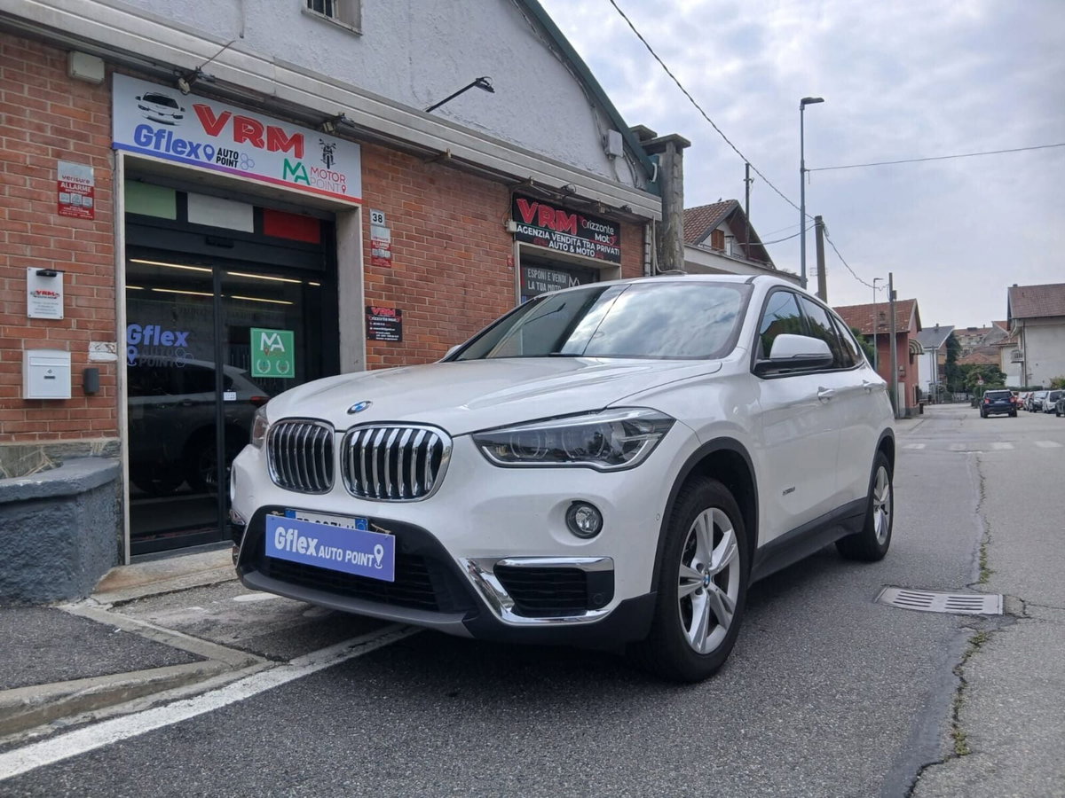 BMW X1 sDrive18d Business (2)