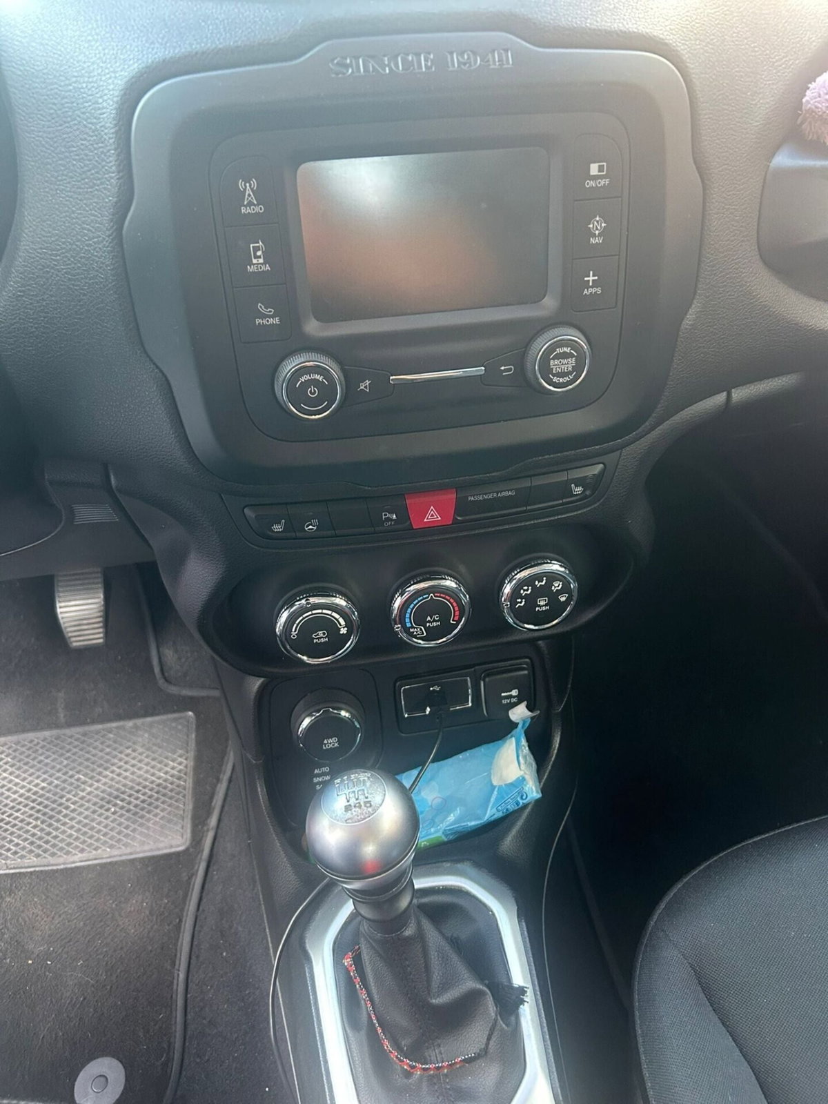 Jeep Renegade 2.0 Mjt 4WD Active Drive Sport (9)