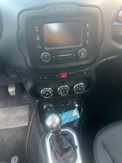 Jeep Renegade 2.0 Mjt 4WD Active Drive Sport (9)