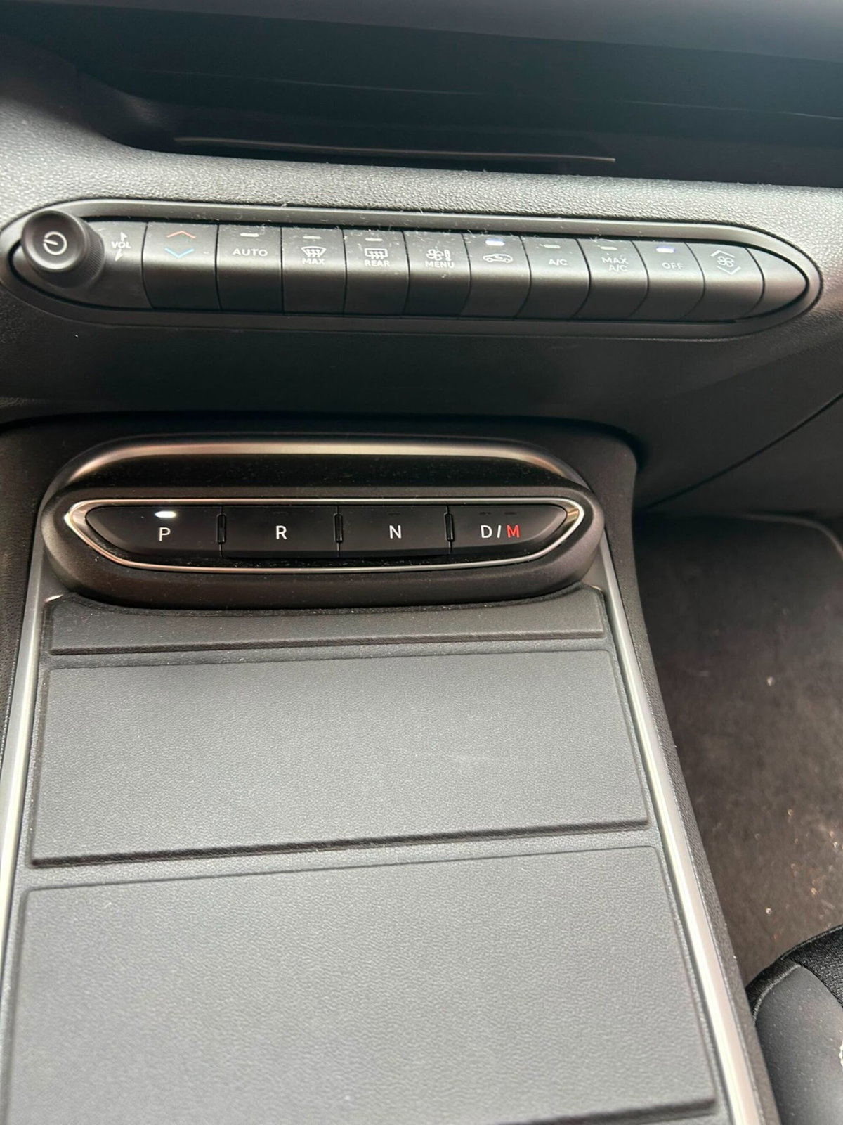 Jeep Avenger 1.2 turbo Summit fwd 100cv (10)