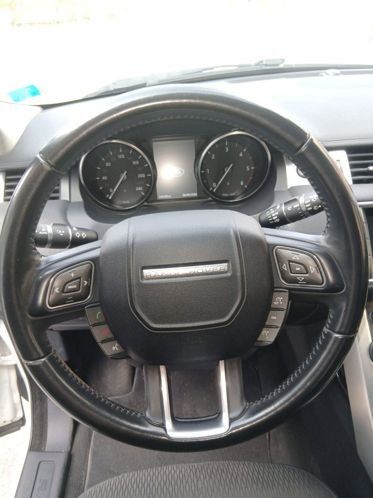 Land Rover Range Rover Evoque 2.0 TD4 150 CV 5p. HSE (8)