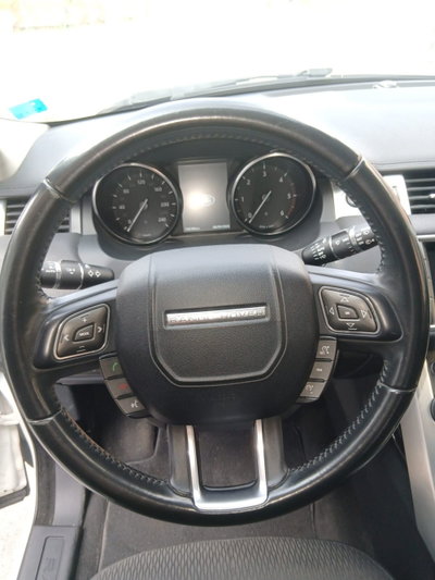 Land Rover Range Rover Evoque 2.0 TD4 150 CV 5p. HSE (8)