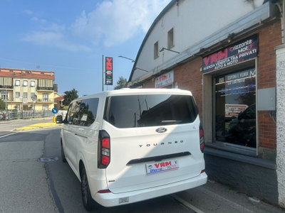 Ford Tourneo Connect 1.6 TDCi 115 CV Titanium (2)