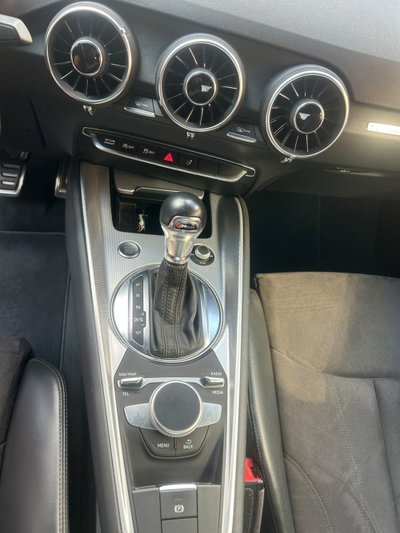 Audi TT Coupé 2.0 TFSI quattro S tronic S line (7)