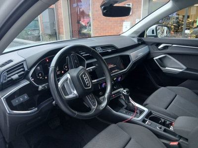Audi Q3 1.4 TFSI 150 CV S tronic S Line Edition (10)