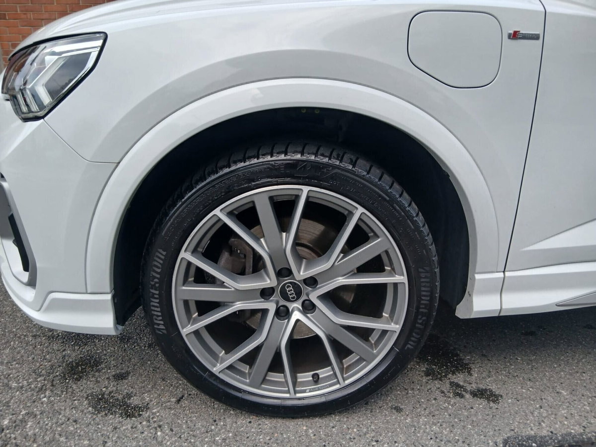 Audi Q3 1.4 TFSI 150 CV S tronic S Line Edition (20)