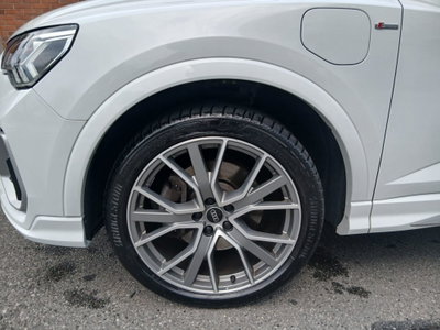Audi Q3 1.4 TFSI 150 CV S tronic S Line Edition (20)