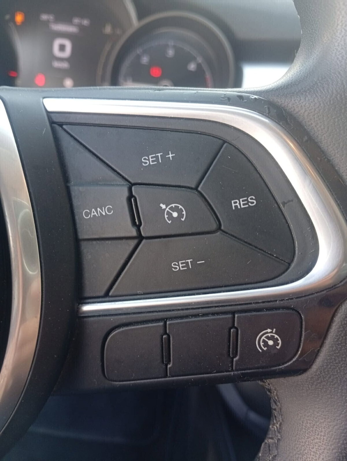 Fiat 500X 1.3 MultiJet 95 CV Connect (11)