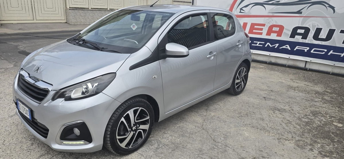Peugeot 108 82 5 porte Allure (12)