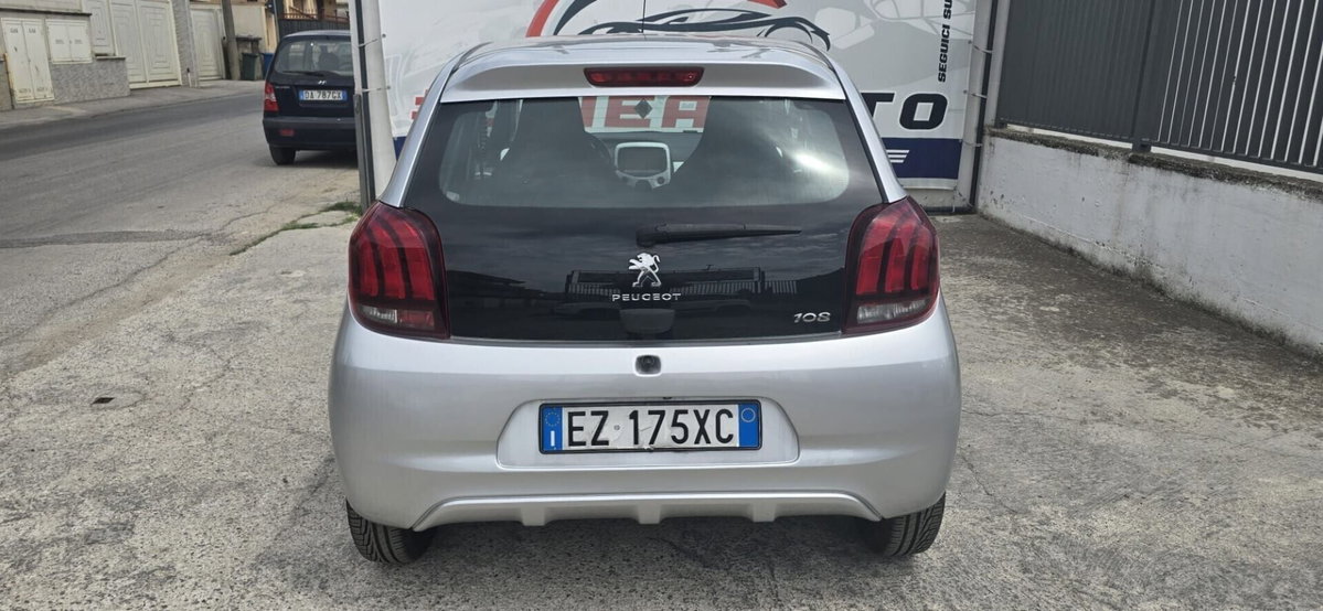 Peugeot 108 82 5 porte Allure (3)