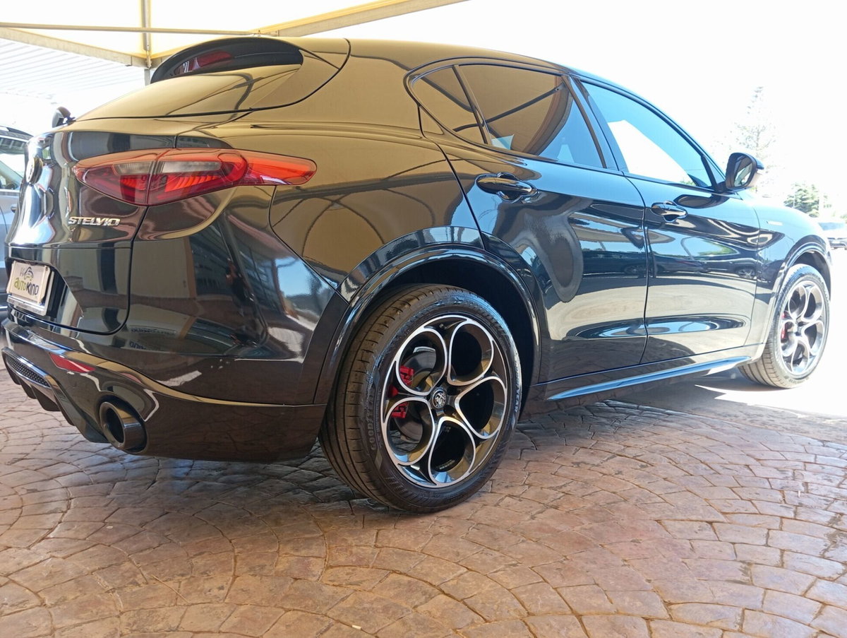 Alfa Romeo Stelvio Stelvio 2.2 Turbodiesel 210 CV AT8 Q4 Veloce (12)