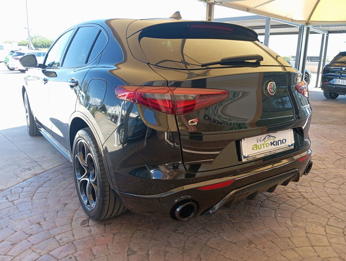 Alfa Romeo Stelvio Stelvio 2.2 Turbodiesel 210 CV AT8 Q4 Veloce (13)