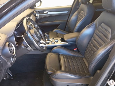 Alfa Romeo Stelvio Stelvio 2.2 Turbodiesel 210 CV AT8 Q4 Veloce (17)