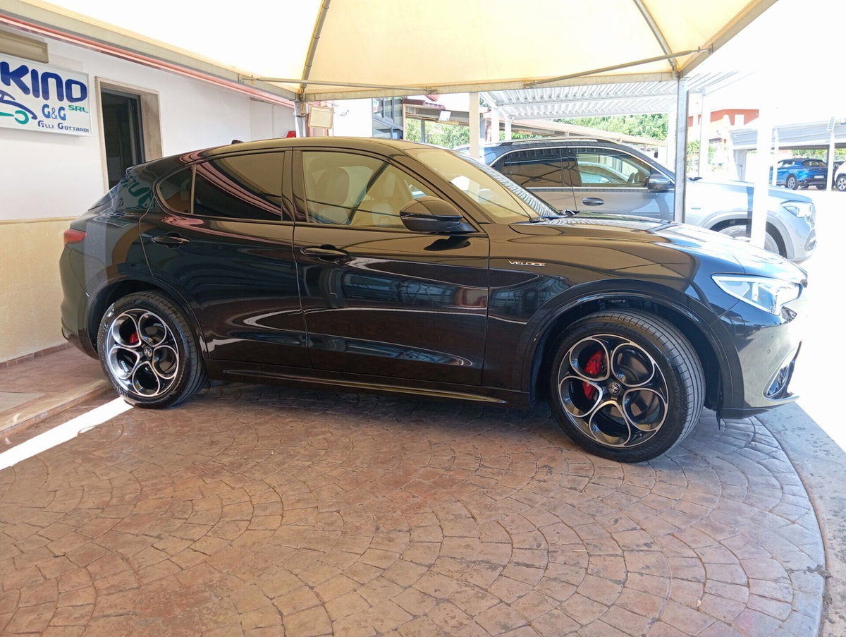 Alfa Romeo Stelvio Stelvio 2.2 Turbodiesel 210 CV AT8 Q4 Veloce (4)