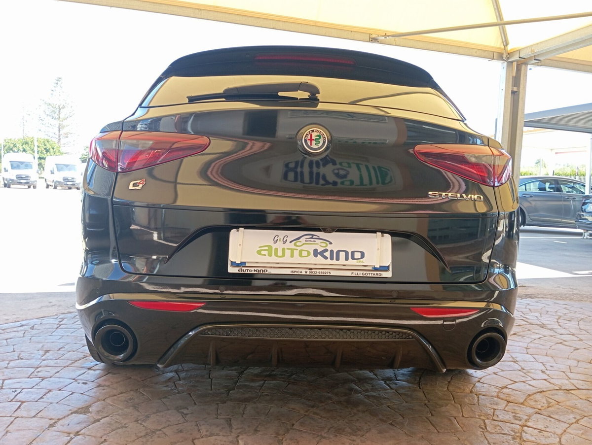 Alfa Romeo Stelvio Stelvio 2.2 Turbodiesel 210 CV AT8 Q4 Veloce (8)