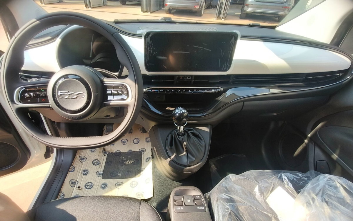 Fiat 500 1.0 hybrid Icon (6)