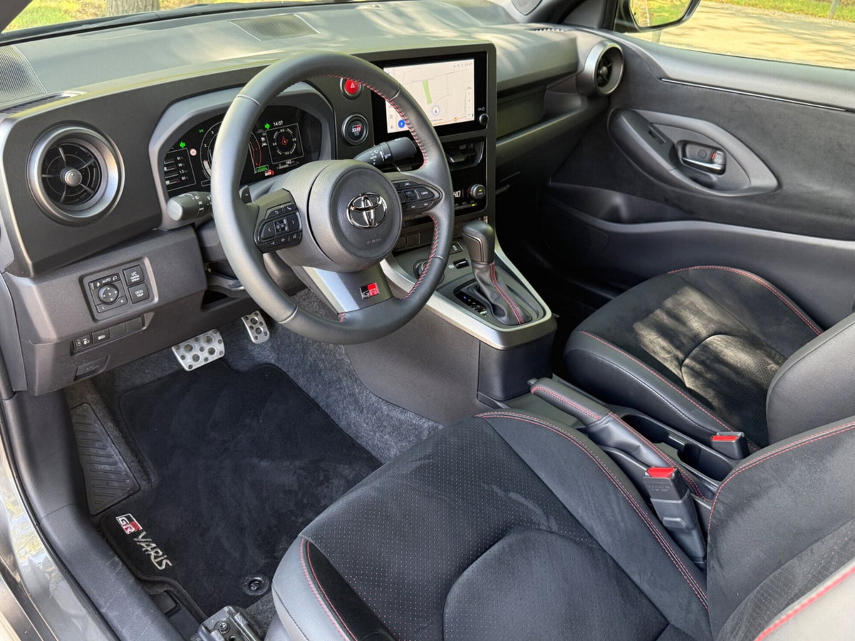 Toyota GR Yaris 1.6 Circuit dat-8 (10)