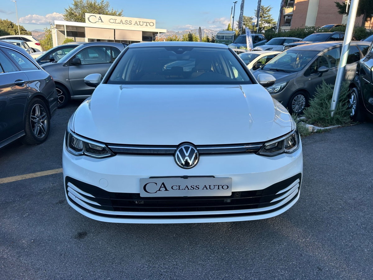 Volkswagen Golf 1.0 TSI EVO Life