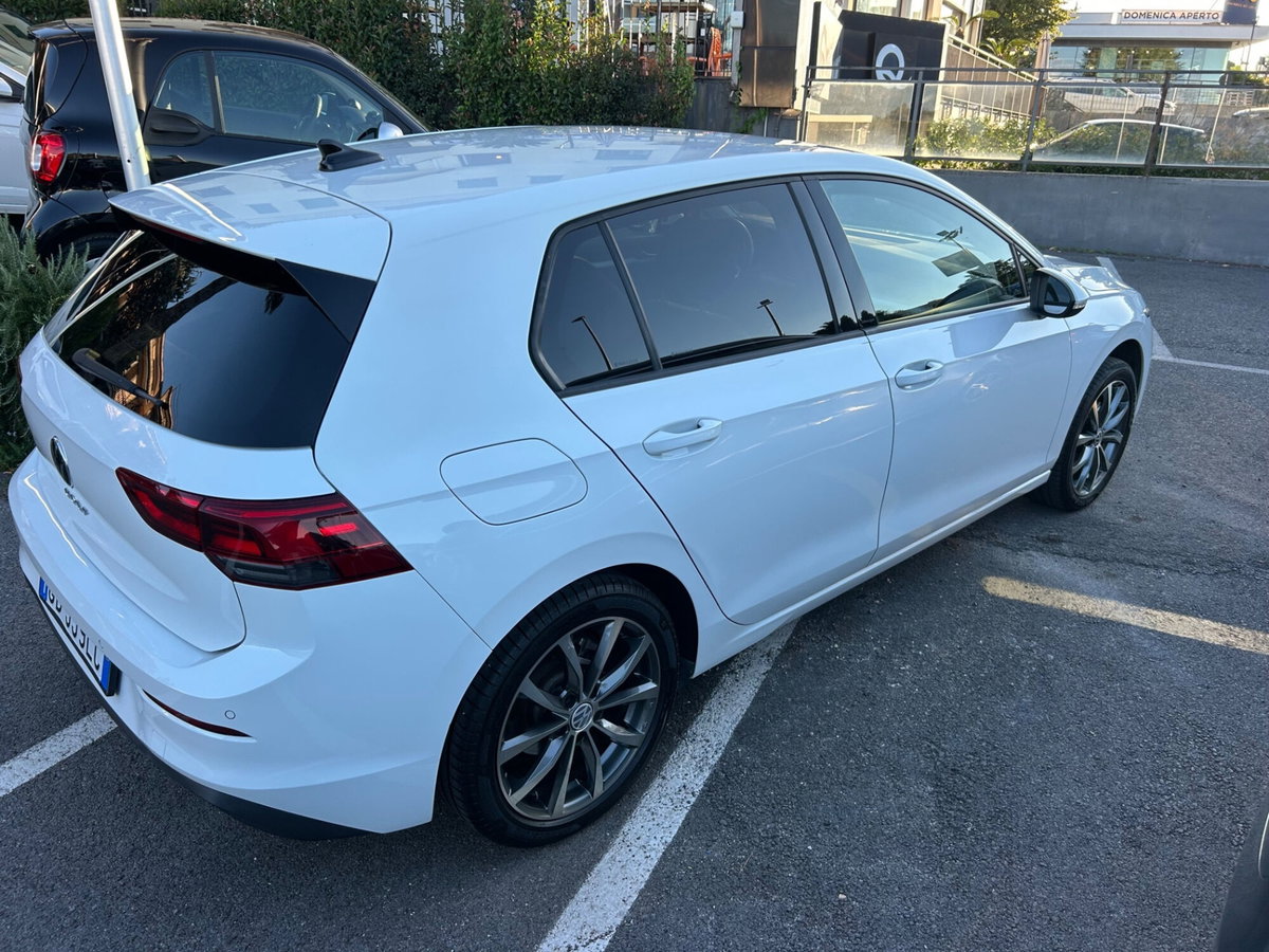 Volkswagen Golf 1.0 TSI EVO Life (7)